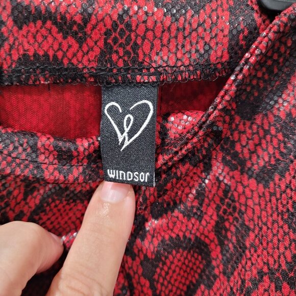 Windsor Red & Black Snake Print Mini Party Skirt with Slit Size S - Picture 4 of 8